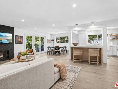 446 San Vicente Blvd Unit 202