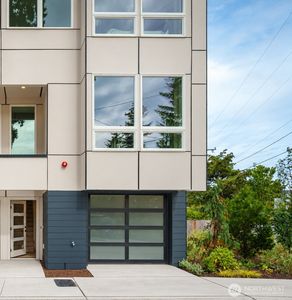 12225 Roseberg Avenue S #1