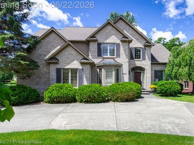 8225 Brookstone Ln