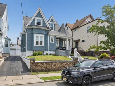 277 Grove St