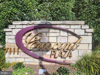 7111 Woodmont Ave APT 514