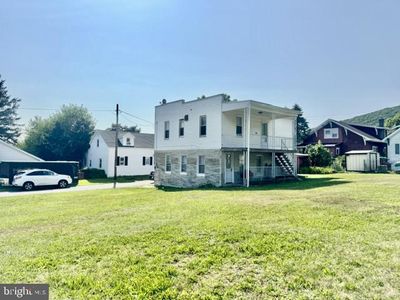 410 Carrie St