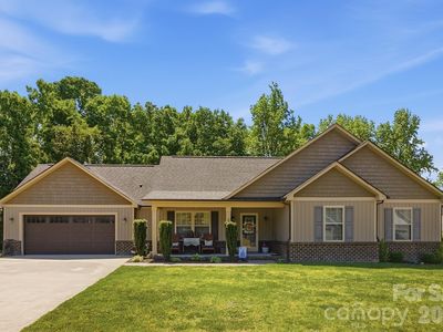 646 Marigold Dr