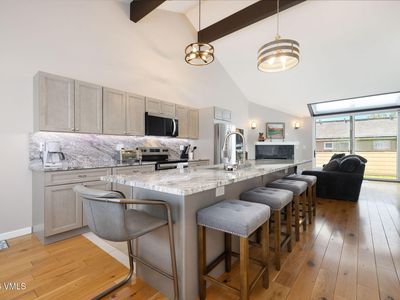 470 Homestead Dr APT 6