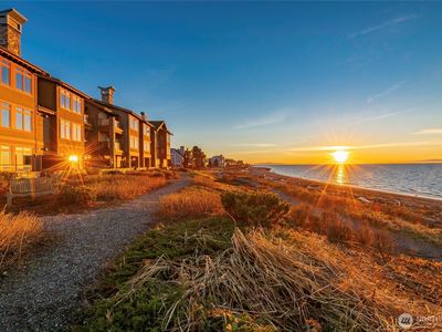 9535 Semiahmoo Pkwy #B303