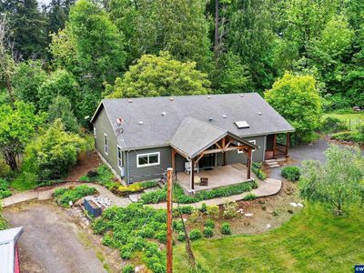 5714 Crooked Finger Rd NE