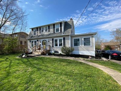 326 W Vine St