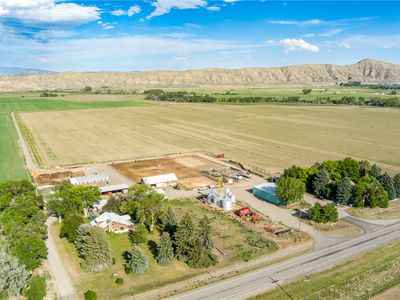 990 Highway 72