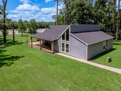 172 Lake Dr