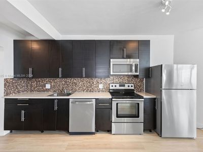 7135 Collins Ave PENTHOUSE 31
