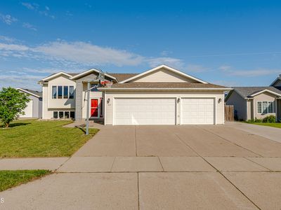 1015 Plainview Dr SE