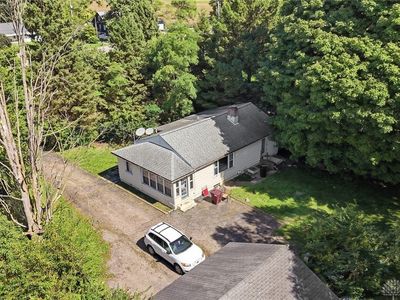 4525 E National Rd