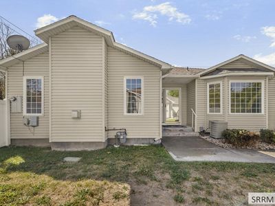 3255 Sonora Dr