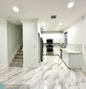 721 NW 170th Ter UNIT 721