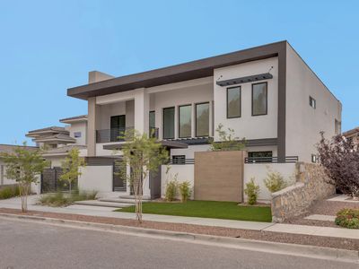 1281 Desert Night St