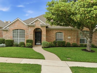437 Crestview Point Dr