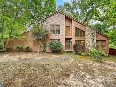 1176 Ashley Lake Dr