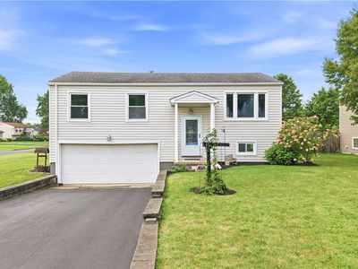Property at 378 Dehoff Dr, Youngstown, OH