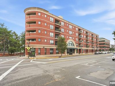 1 Orient Way APT 311