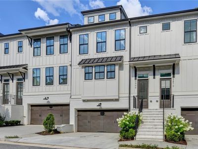 Property at 5866 Westin Rd, Sandy Springs, GA
