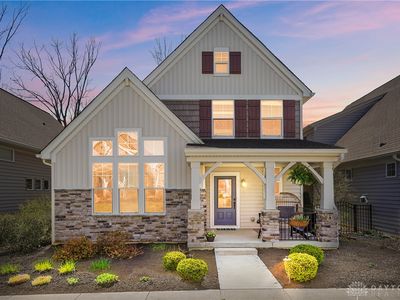 802 Monarch Ct