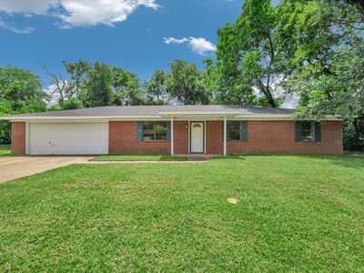 Property at 108 Bunyon St, Henderson, TX