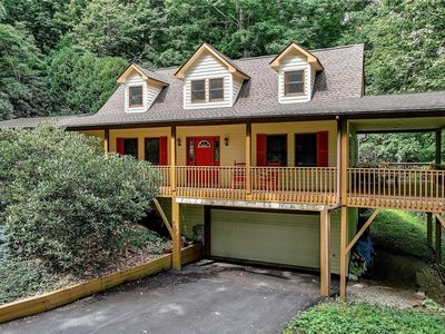 376 Deerfield Forest Parkway