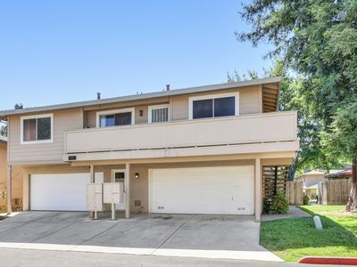 Property at 5836 Peppermill Ct APT 4, Sacramento, CA