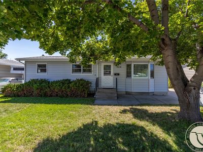 1618 Parkhill Dr