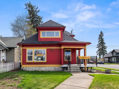 1321 W Northwest Blvd