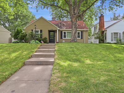 1102 Delaware Ave