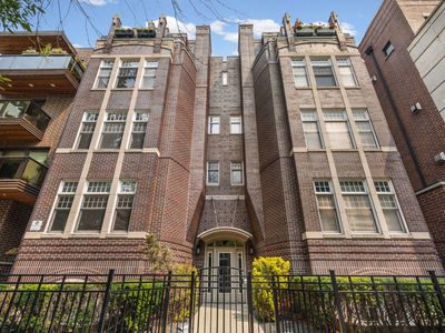 3835 N Ashland Ave #1G