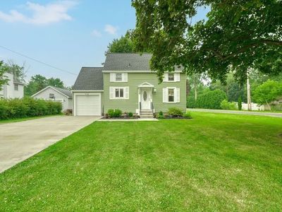 800 Winifred Dr