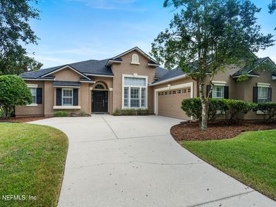 704 WATERLILY Way