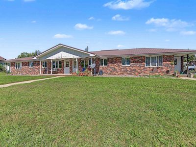 151 W Glenbrook Dr