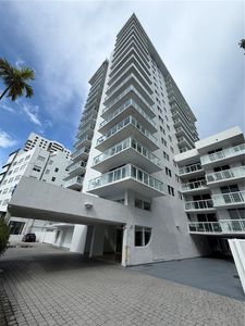 2457 Collins Ave APT 1405