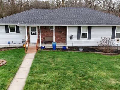 32 Mackenzie Dr
