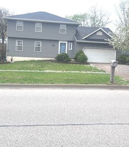 2725 Crow Creek Rd