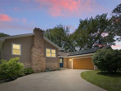 1426 McCoy Dr