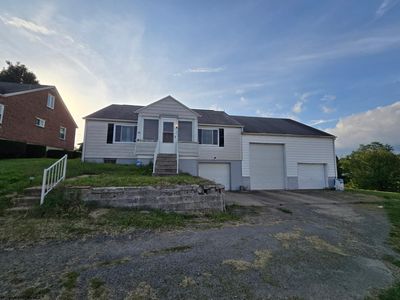 22 Gibson Ave