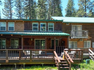 33 Sunrise Dr