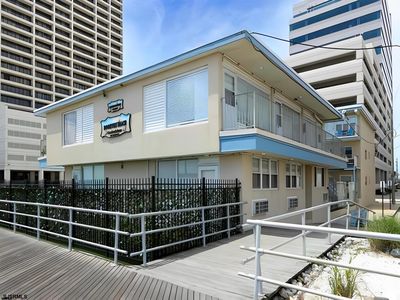 3801 Boardwalk APT 108