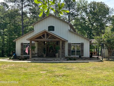 10612 Road 826