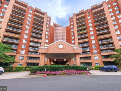 2230 George C Marshall Dr APT 1120