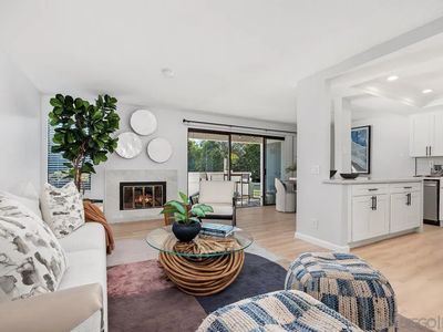 524 Via De La Valle UNIT H