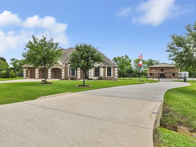 6202 Circle Back Rd