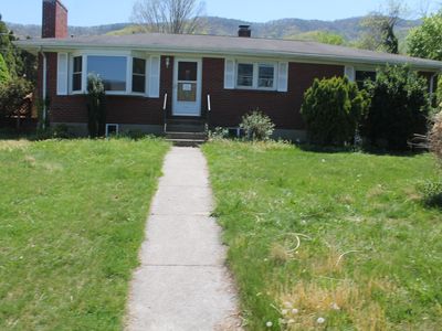 1305 Donovan St