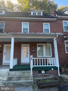 54 Argyle St