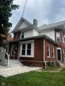 71 W High St