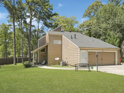 111 Springs Edge Dr